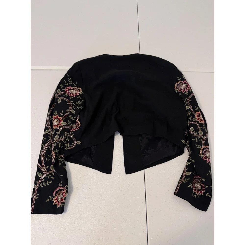 Sarah Elizabeth Black Floral Embroidered Cropped Bolero‎ Jacket Size 10 G3